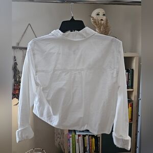 Universal Thread Crop Button Up